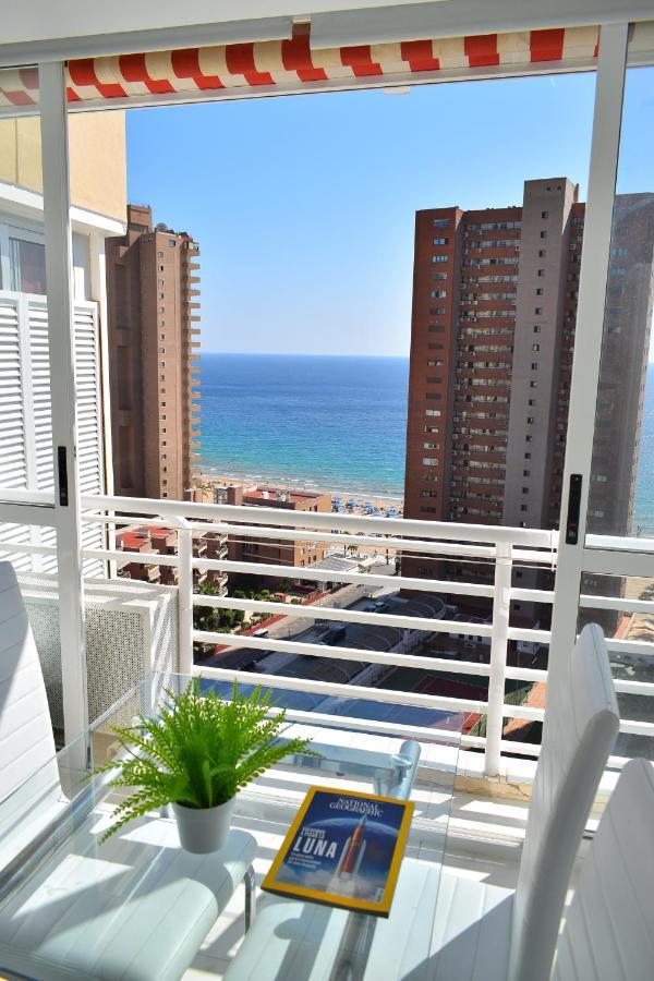 Los Caballos Vip Playa Levante Benidorm Eksteriør bilde