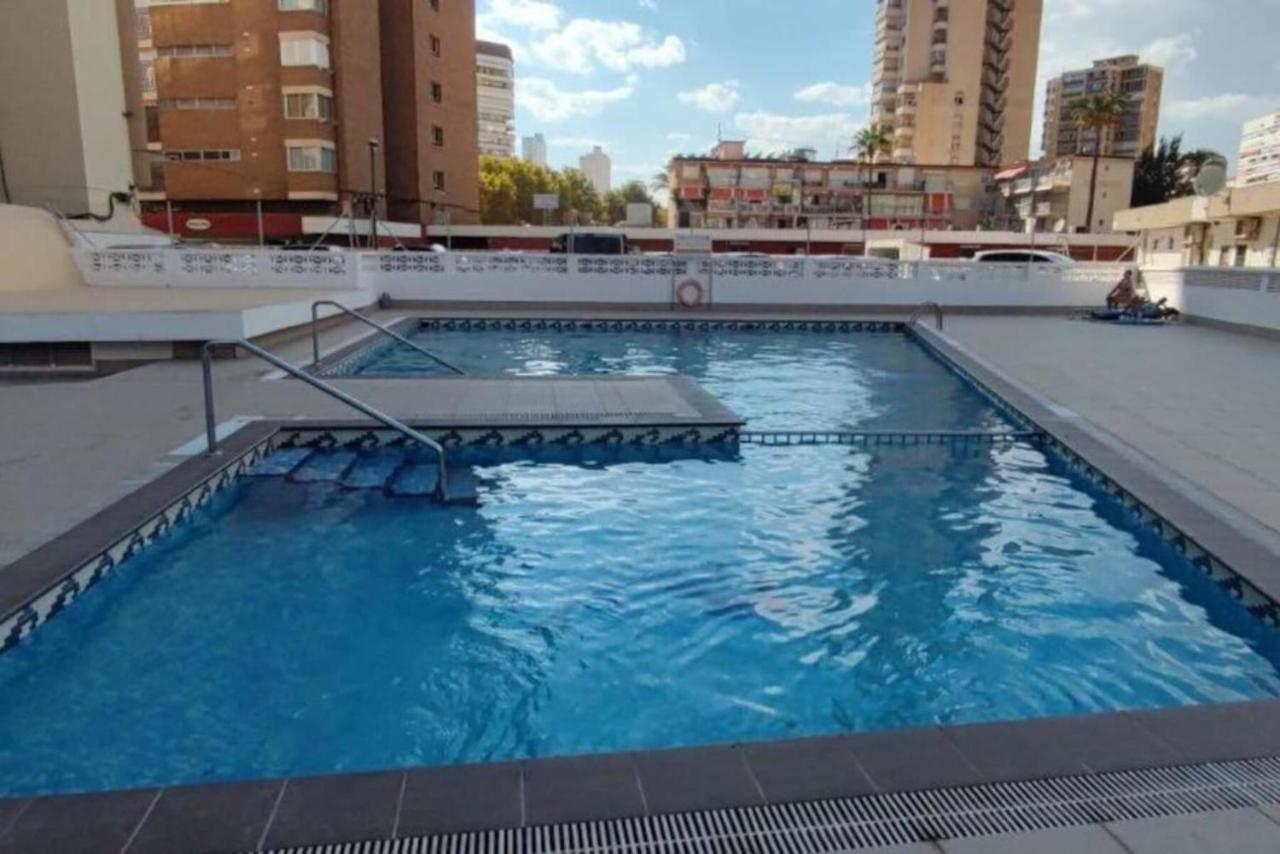 Los Caballos Vip Playa Levante Benidorm Eksteriør bilde