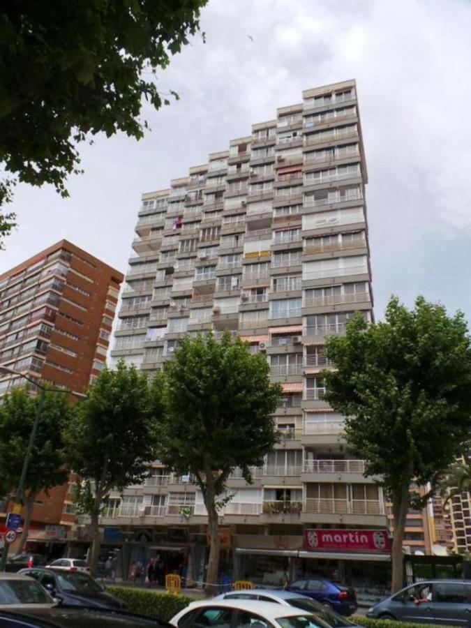 Los Caballos Vip Playa Levante Benidorm Eksteriør bilde